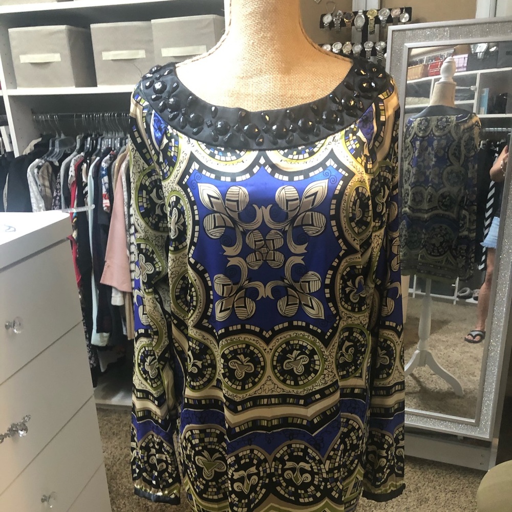 Mini dress.